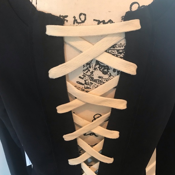 🆕Sunday’s Navy Blue w/ Lace-up Detail - Picture 4 of 7